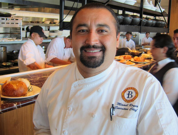 Chef Misael Reyes  