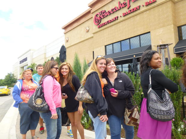 cheesecake factory line (1) 