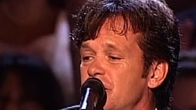 ent_mellencamp_1.jpg 