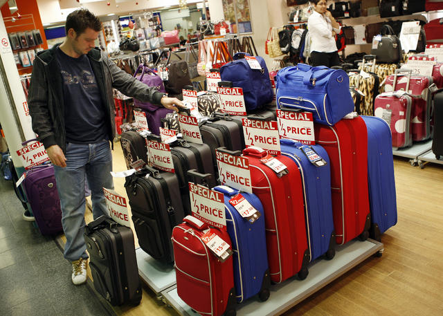 Orange County's Best Luggage Shops - CBS Los Angeles
