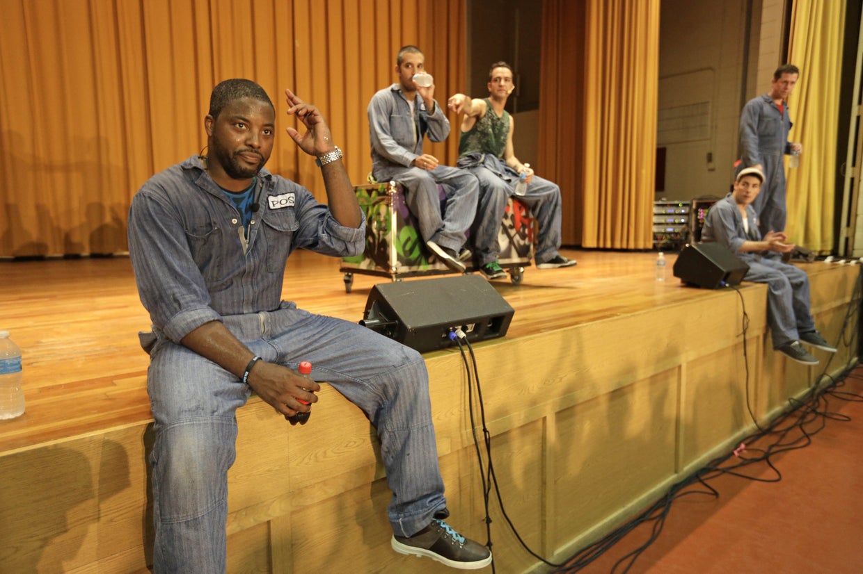 Rappers perform Shakespeare behind bars