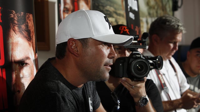 oscar_de_la_hoya_178241471.jpg 