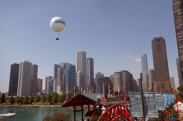 Tethered Balloon Ride Offers Views Of Chicago Skyline 