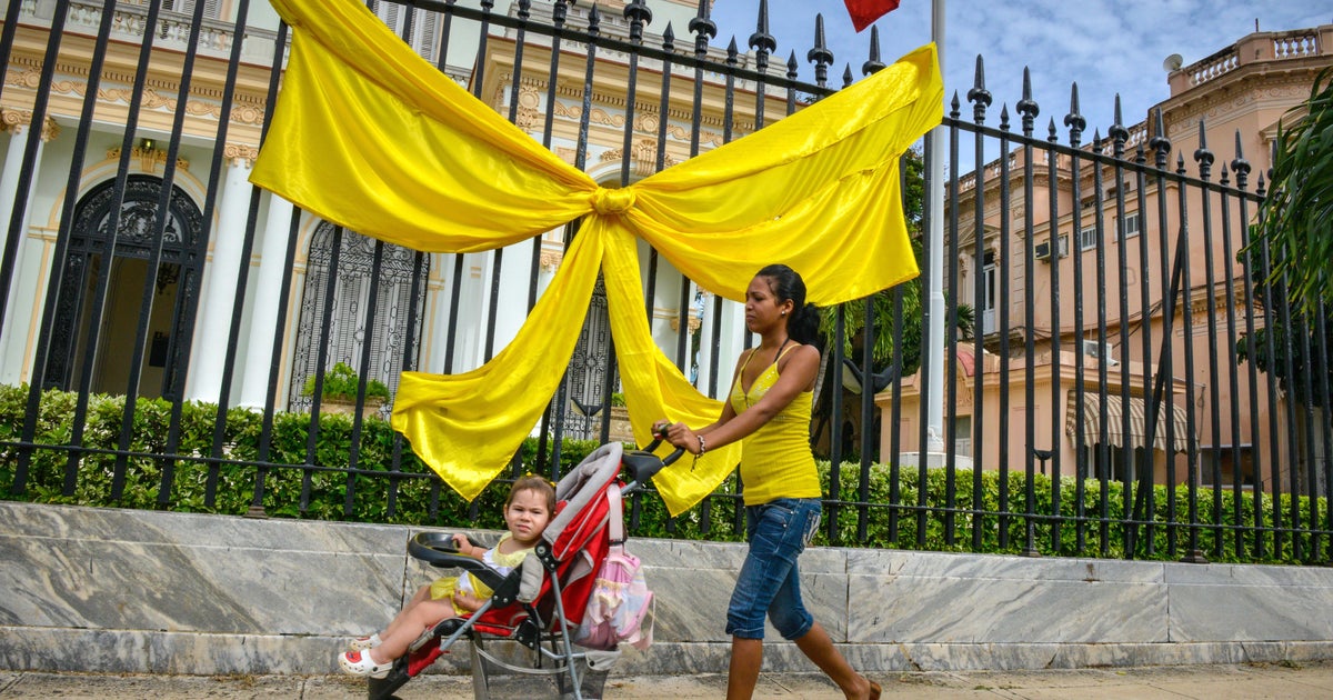 Yellow ribbons in Cuba raise awareness for the 