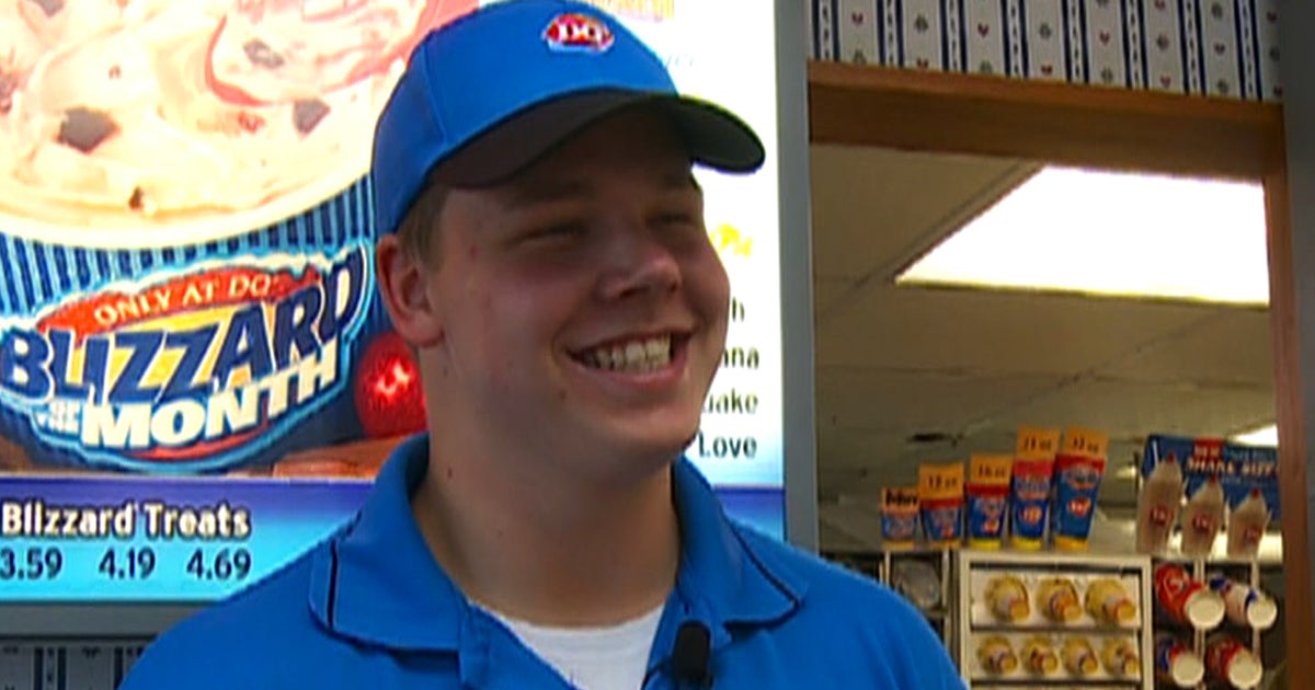 Dairy Queen worker gives blind man $20 after theft - CBS News