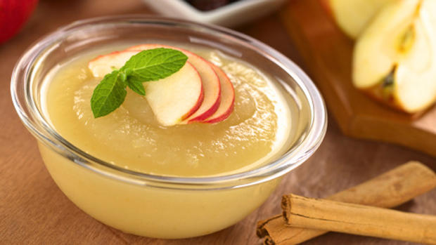 Make Fresh Applesauce 