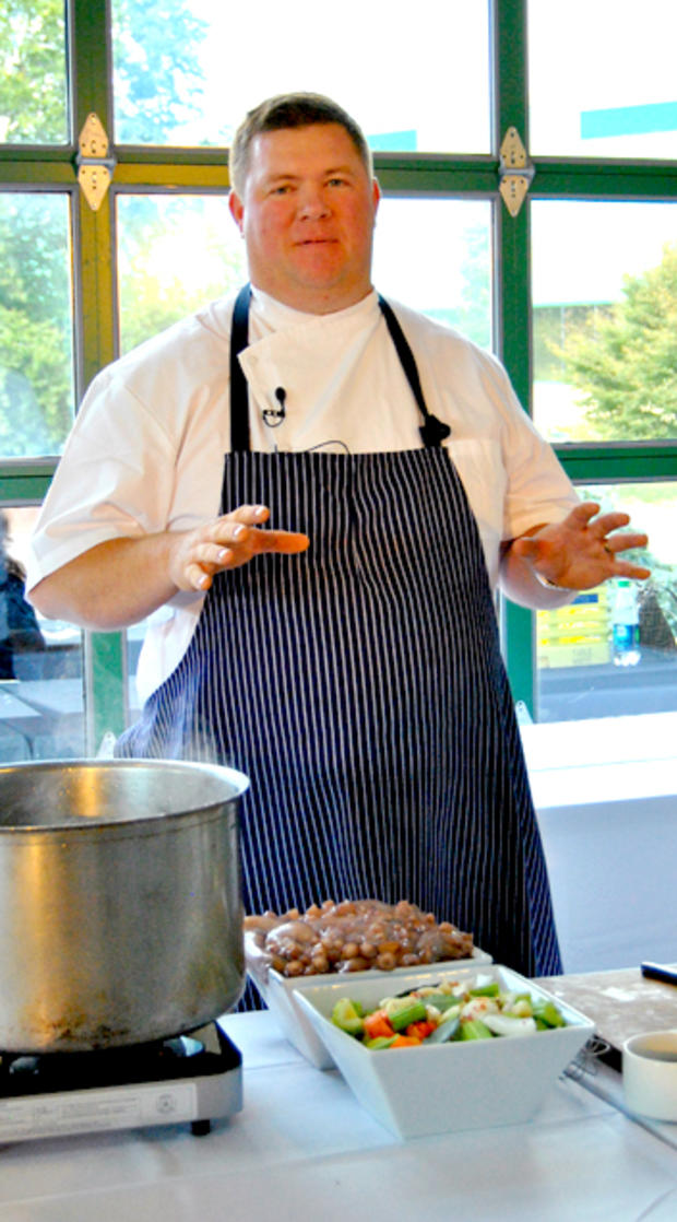 Chef Shane Cash (Credit, Michelle Hein) 