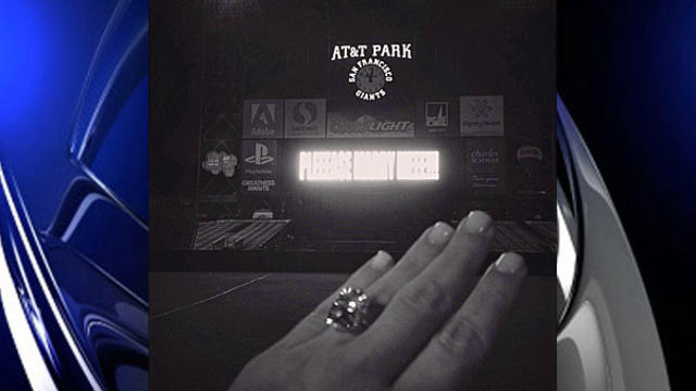 kim-kardashian-instagram-engagement-ring.jpg 