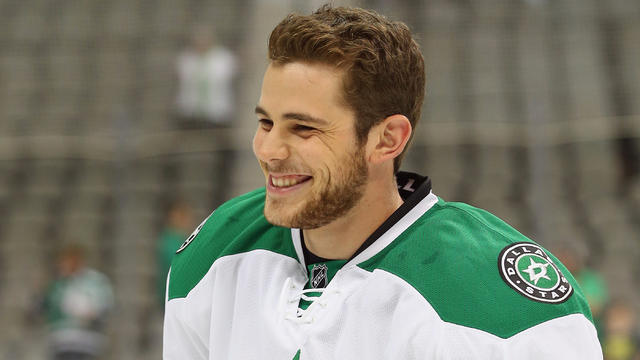 Tyler Seguin chats about his dog-inspired passion project, the Stars'  youth, and alternate jerseys - Article - Bardown