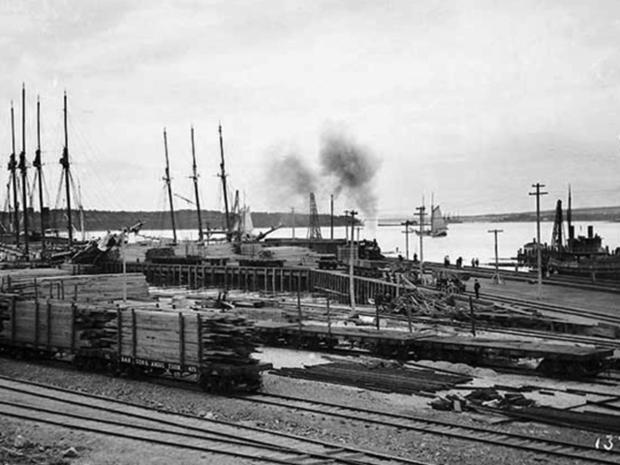 In the 1800s and 1900s, the area along the river was a thriving hub for industry. 