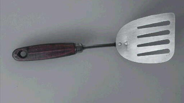 2spatula.jpg 