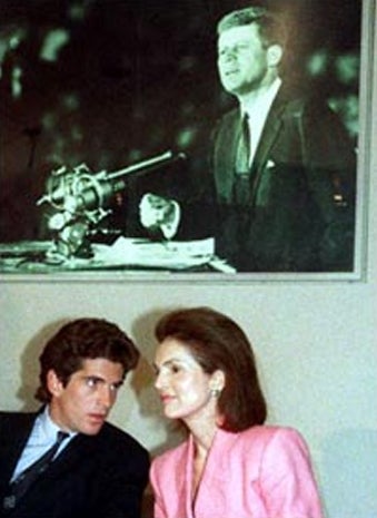 JK_JohnJr_JFK.jpg 