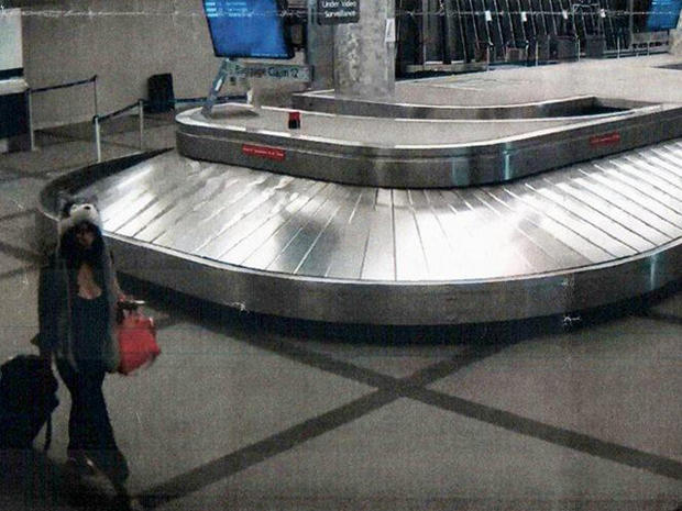 Bagage Thief DIA Airport Bag 
