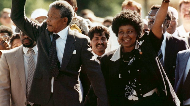 Mandela_Winnie_AP15989163780.jpg 