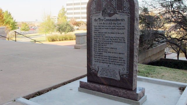 oklahoma_ten_commandments_s.jpg 