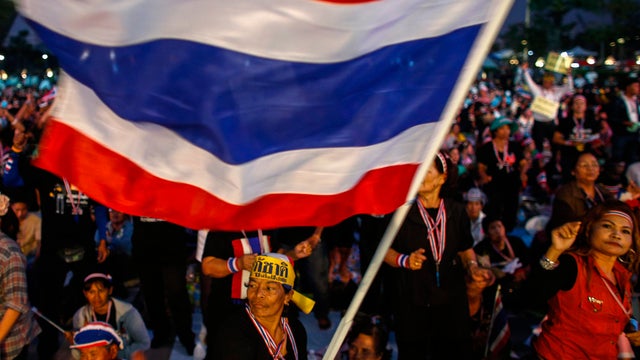 thailand.2013-12-09T032155Z_4_CBRE9B711GS00_RTROPTP_4_THAILAND-PROTEST.jpg 