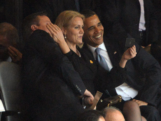Obama Selfie At Mandela Memorial Service 
