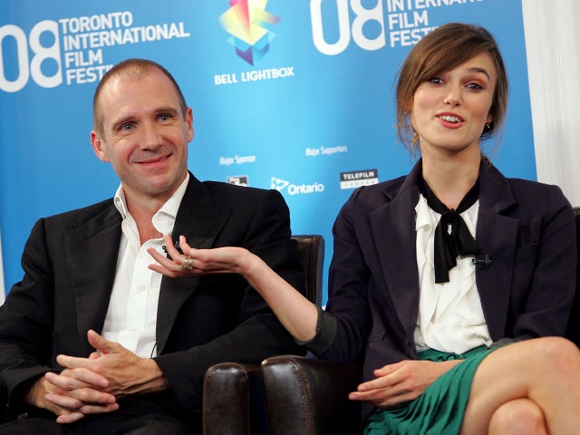 Fiennes_Knightley_82703085.jpg 