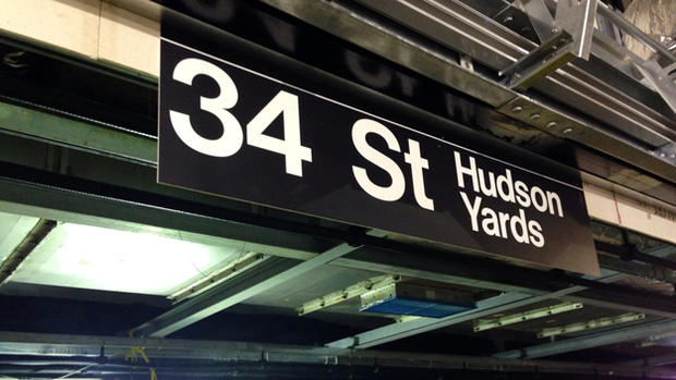 34th Street Station On No. 7 Line 