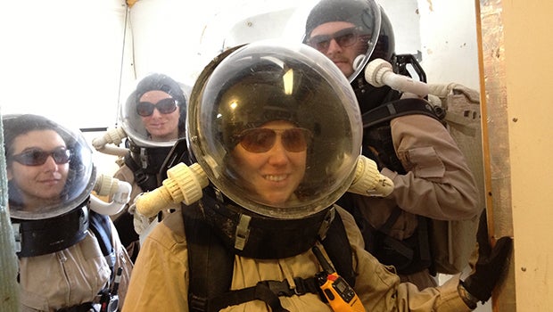 Mock Mars mission: Utah habitat simulates life on red planet - CBS News