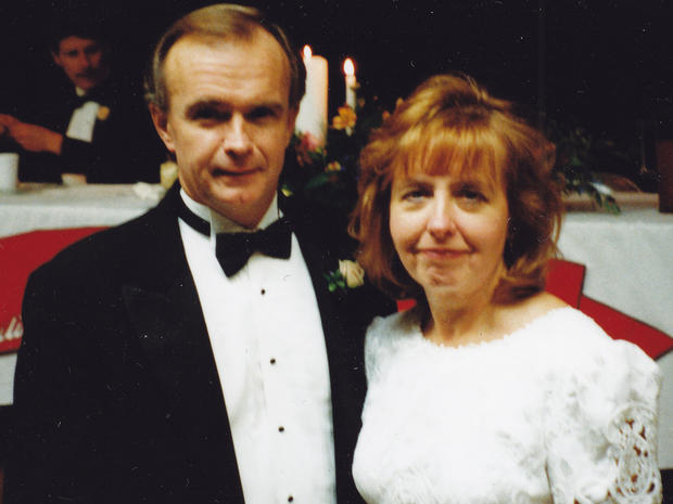 In 1999, Schirmer's first wife, Jewel, died after falling down a flight of stairs. 