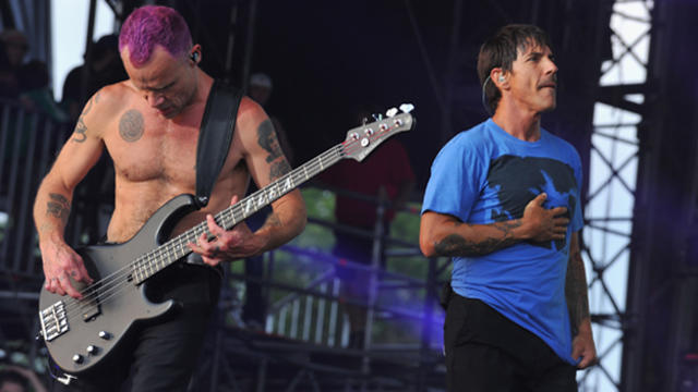 red-hot-chili-peppers.jpg 