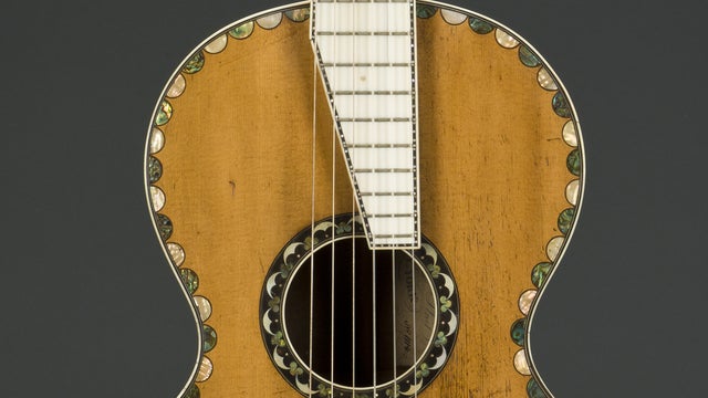 Guitars_detail_1_F-00146.jpg 