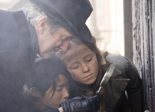 Sherlock Holmes Jonathan Pryce.jpg 