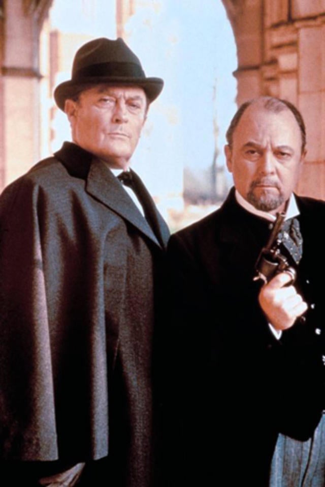 Sherlock Holmes Edward Woodward.jpg 