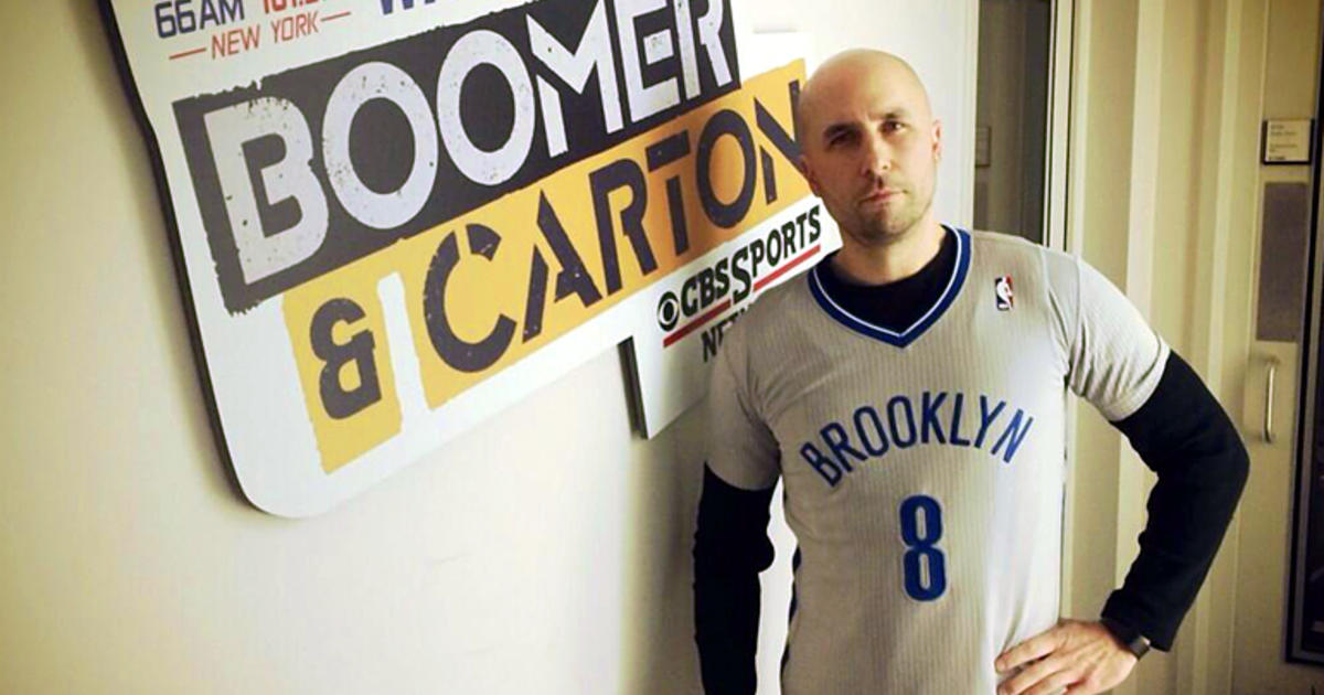 Islanders unveil new black-and-white Brooklyn third jerseys