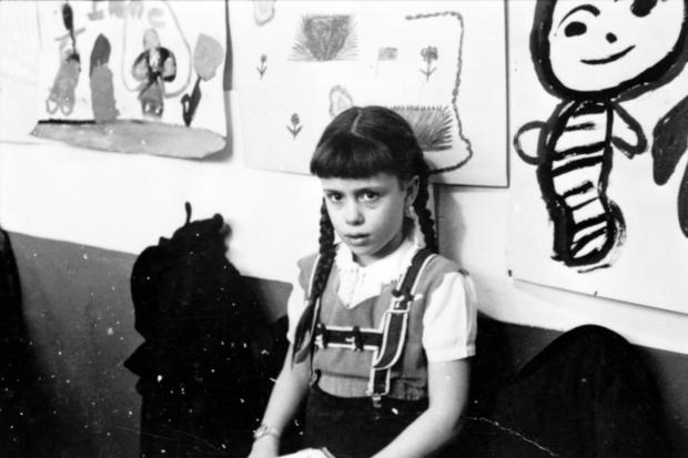 Stanley Kubrick Girl With Art 