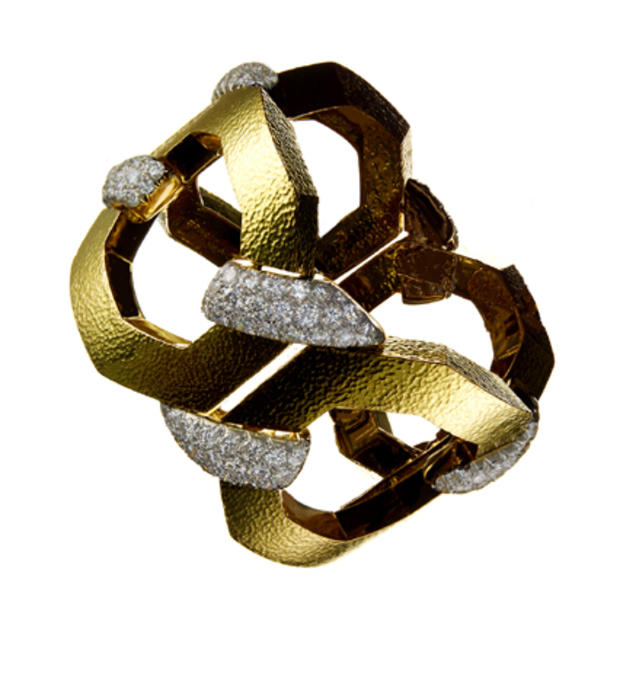 david-webb-jewelry-juno-bracelet.jpg 