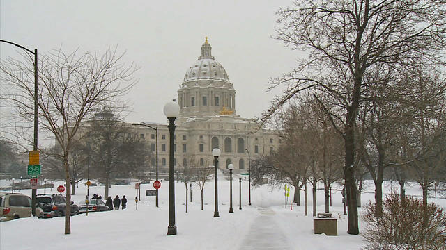 state-capitol-winter.jpg 