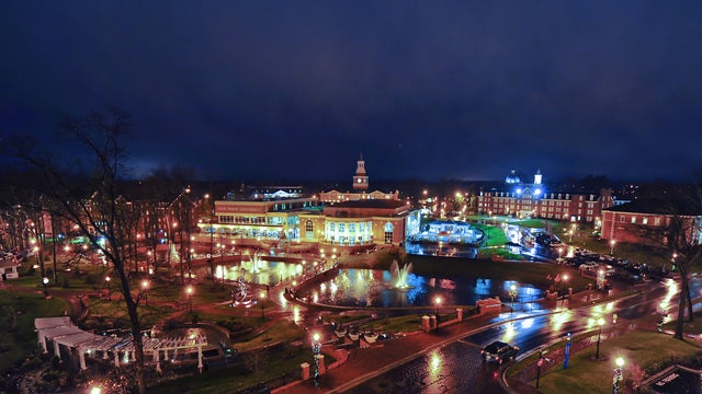 campus-at-night.jpg 