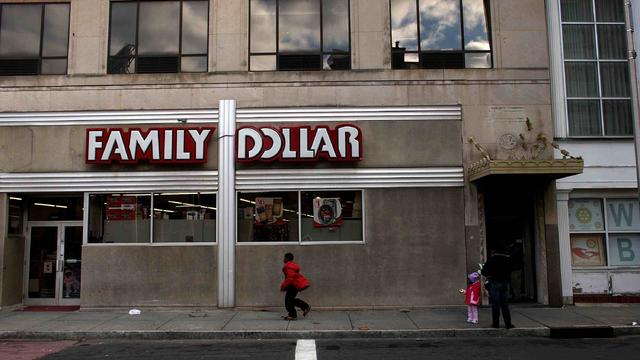 family-dollar.jpg 