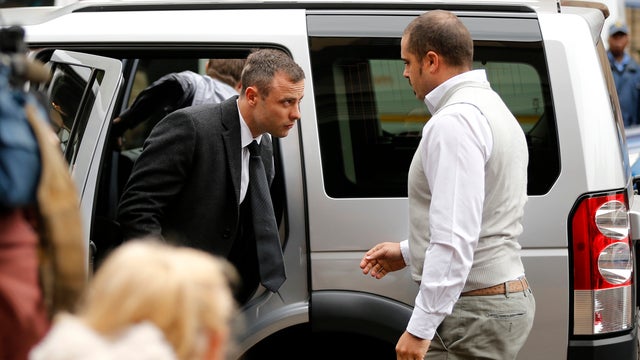 pistoris-arriving.jpg 