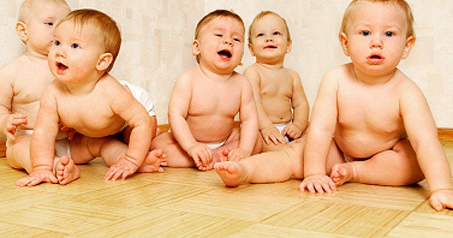 Study: Recessions can postpone motherhood forever - CBS News