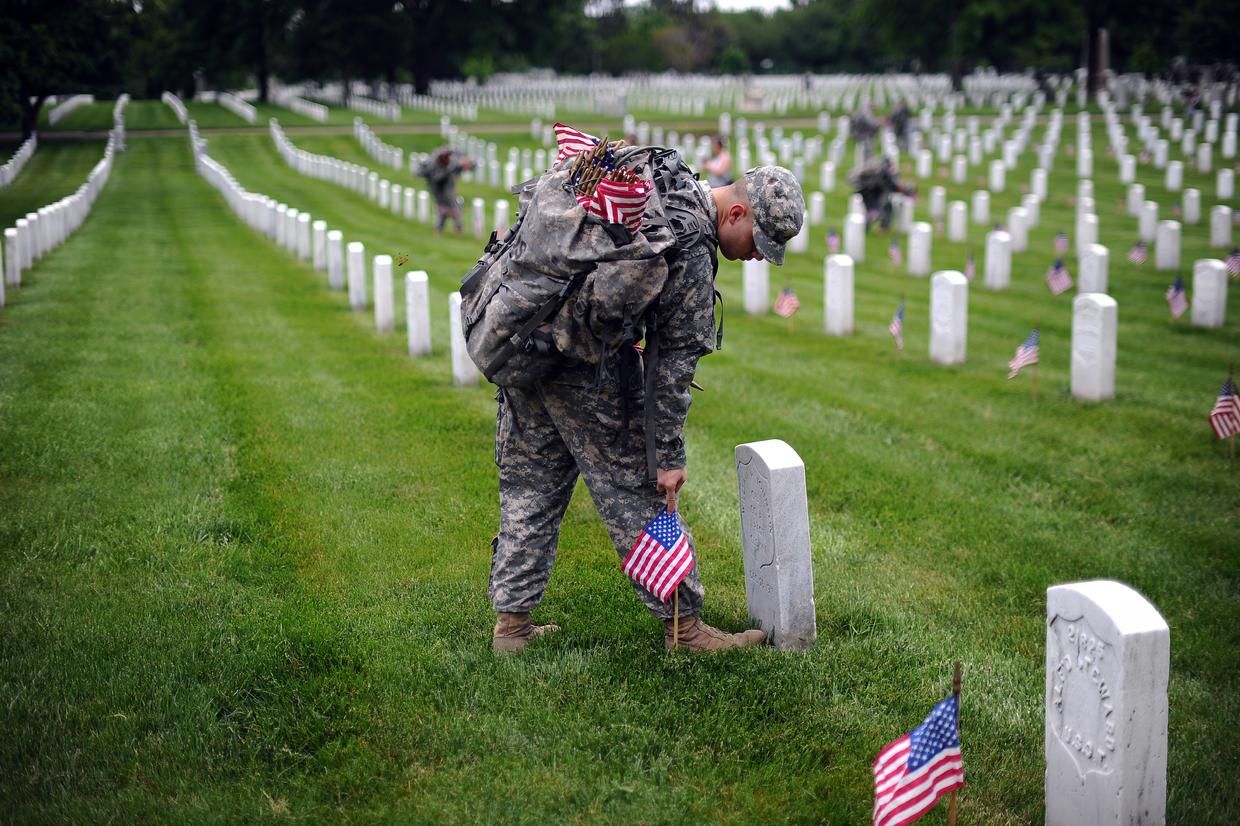 Honoring fallen service members