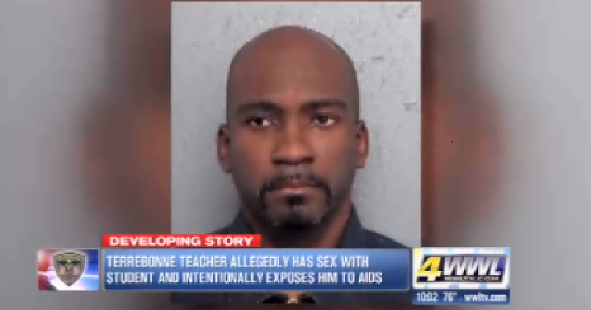 Derrick Nesby, Louisiana teacher, had sex with student and exposed him ...