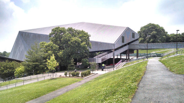 Mann Center for the Performing Arts Main Stage Outside 
