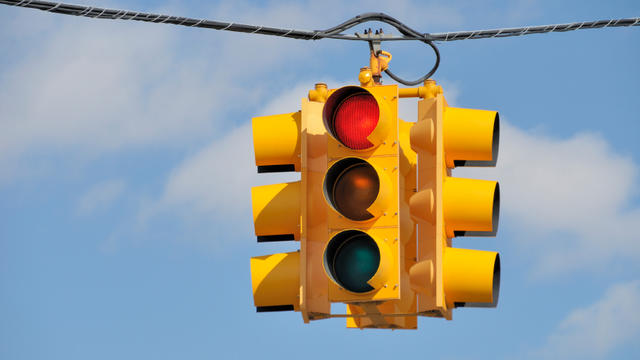 traffic-stop-light-1.jpg 