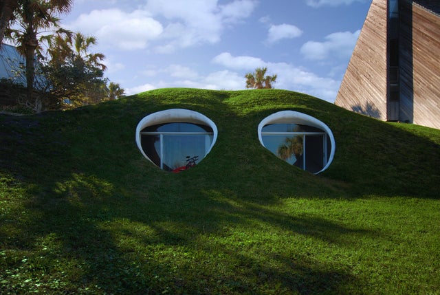 6 unbelievable underground homes