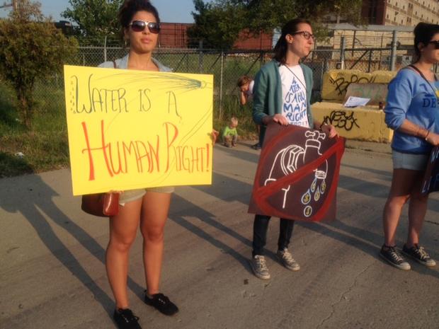 detroit water protest 