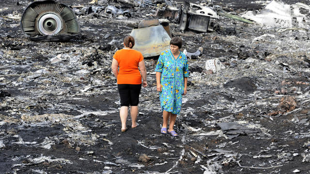 ukraine-malaysian-air-wreckage-promo-452372444.jpg 