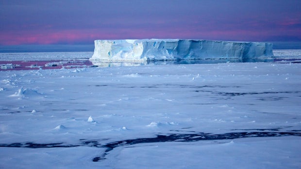 antarctic-sea-ice620x350.jpg 