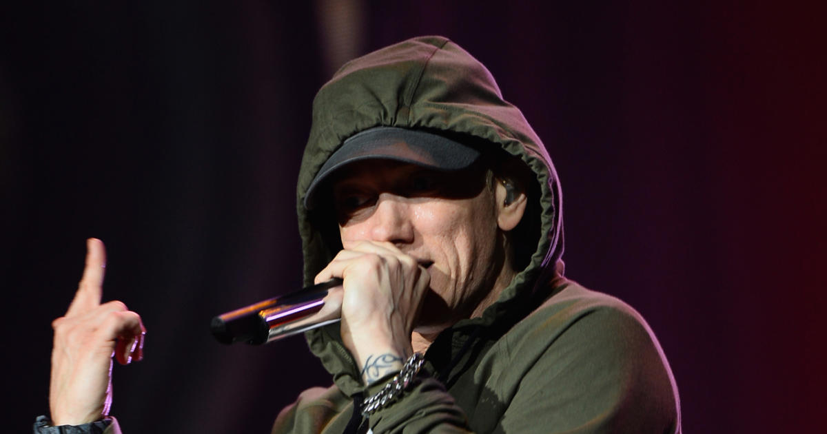 Eminem Trump Freestyle Rap On Bet Awards Blasts President Bet Cypher The Storm Cbs News