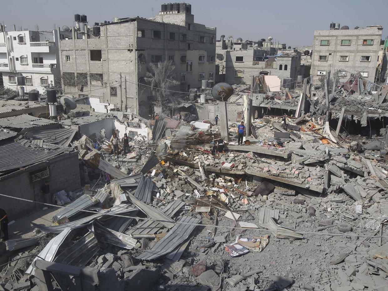 Israel bombards Gaza while searching for missing soldier - CBS News