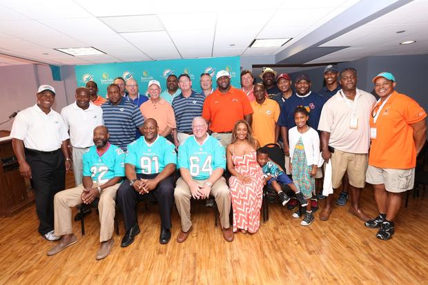 Miami Dolphins Annual Alumni BBQ To Honor Walk Of Fame Inductees 