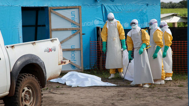 ebola workers liberia 