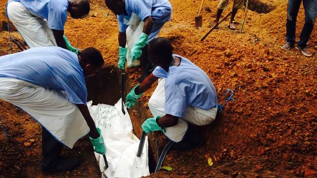 ebolacorpse2014-08-06t085622z1994101756gm1ea86046o01rtrmadp3healh-ebola-africa.jpg 